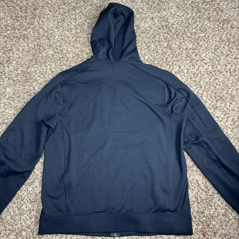 lululemon athletica Men's Sweater - Picture 3 of 6